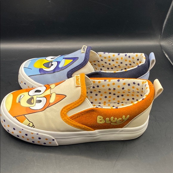 Bluey and Bingo Size 10 girls Slip-On Shoes - Orange and Blue - Picture 3 of 9